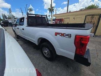 2020 Ford Super Duty F-350 XL Crew Cab Long Bed - miniatura 3