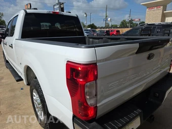 2020 Ford Super Duty F-350 XL Crew Cab Medium Bed - miniatura 5