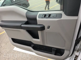2020 Ford Super Duty F-350 XL Extended Cab Medium Bed w/Rear Doors - miniatura 9