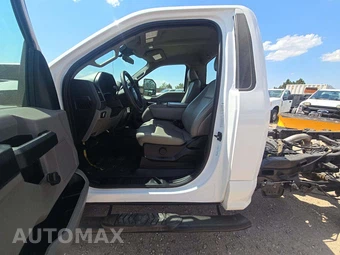 2020 Ford Super Duty F-350 XL Regular Cab Long Bed - miniatura 3