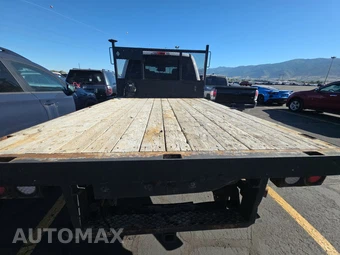 2020 Ford Super Duty F-350 XLT Crew Cab Long Bed - miniatura 16
