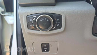 2020 Ford Super Duty F-350 XLT Crew Cab Long Bed - miniatura 27