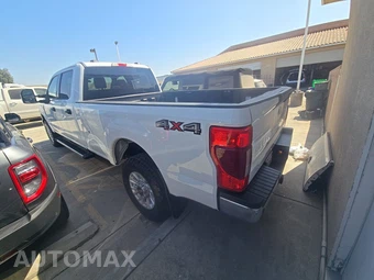 2020 Ford Super Duty F-350 XLT Crew Cab Long Bed - miniatura 6