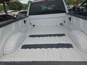 2020 Ford Super Duty F-350 XLT Crew Cab Long Bed - miniatura 16