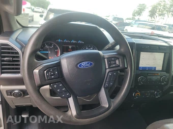 2020 Ford Super Duty F-350 XLT Crew Cab Long Bed DRW - miniatura 10