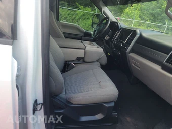 2020 Ford Super Duty F-350 XLT Crew Cab Long Bed DRW - miniatura 8