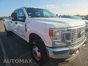2020 Ford Super Duty F-350 XLT Crew Cab Long Bed DRW - miniatura 3