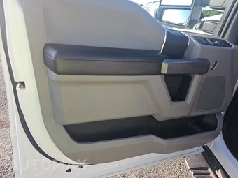 2020 Ford Super Duty F-350 XLT Crew Cab Long Bed DRW - miniatura 9