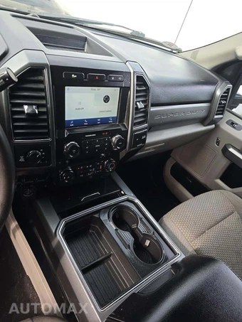 2020 Ford Super Duty F-350 XLT Crew Cab Medium Bed - miniatura 10