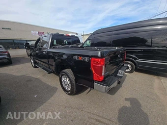 2020 Ford Super Duty F-350 XLT Crew Cab Medium Bed - miniatura 2