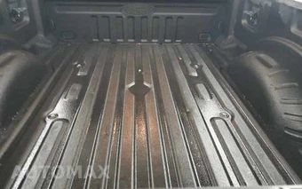 2020 Ford Super Duty F-350 XLT Crew Cab Medium Bed - miniatura 8