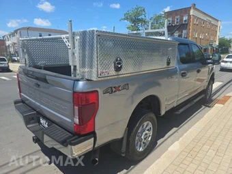 2020 Ford Super Duty F-350 XLT Crew Cab Medium Bed - miniatura 4