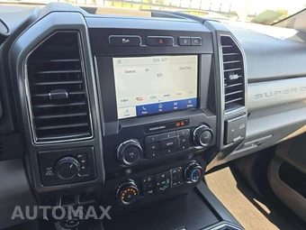 2020 Ford Super Duty F-350 XLT Crew Cab Medium Bed - miniatura 10