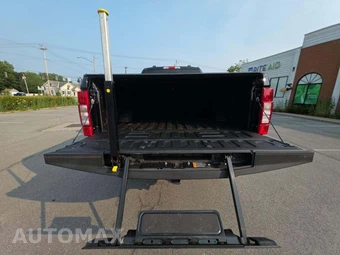 2020 Ford Super Duty F-350 XLT Crew Cab Medium Bed - miniatura 11