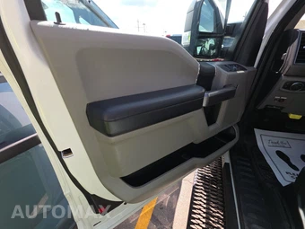 2020 Ford Super Duty F-350 XLT Extended Cab Medium Bed w/Rear Doors - miniatura 9