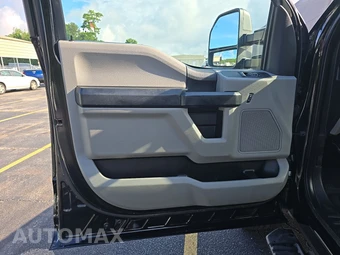 2020 Ford Super Duty F-450 Cab Chassis XL Regular Cab DRW - miniatura 9