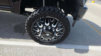 2020 Ford Super Duty F-450 Platinum Crew Cab Long Bed DRW - miniatura 30
