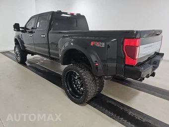 2020 Ford Super Duty F-450 Platinum Crew Cab Long Bed DRW - miniatura 6