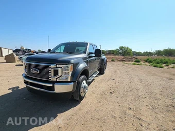 2020 Ford Super Duty F-450 XLT Crew Cab Long Bed DRW
