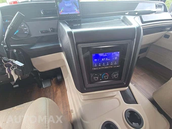 2020 Ford Super Duty F-53 Class A Motorhome Chassis DRW - miniatura 10