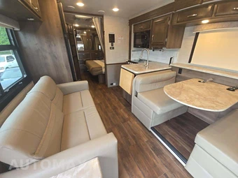2020 Ford Super Duty F-53 Class A Motorhome Chassis DRW - miniatura 14