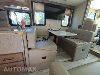 2020 Ford Super Duty F-53 Class A Motorhome Chassis DRW - miniatura 13