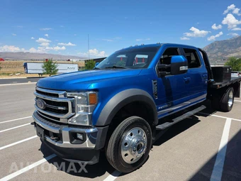 2020 Ford Super Duty F-550 Cab Chassis Lariat Crew Cab DRW