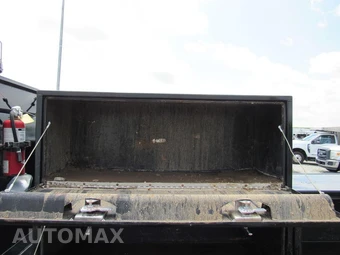 2020 Ford Super Duty F-550 Cab Chassis XL Crew Cab DRW - miniatura 24