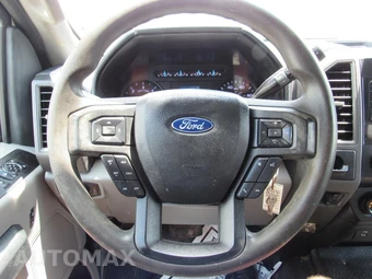2020 Ford Super Duty F-550 Cab Chassis XL Crew Cab DRW - miniatura 32