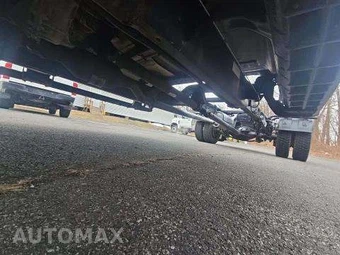 2020 Ford Super Duty F-550 Cab Chassis XL Crew Cab DRW - miniatura 7