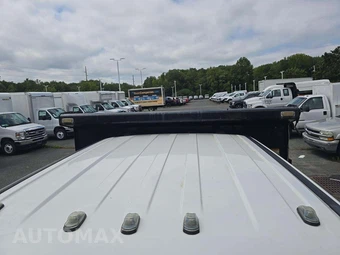 2020 Ford Super Duty F-550 Cab Chassis XL Crew Cab DRW - miniatura 12