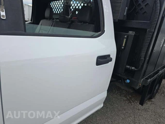 2020 Ford Super Duty F-550 Cab Chassis XL Crew Cab DRW - miniatura 26