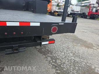 2020 Ford Super Duty F-550 Cab Chassis XL Crew Cab DRW - miniatura 29