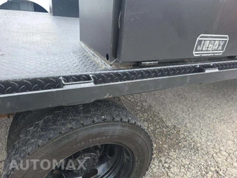 2020 Ford Super Duty F-550 Cab Chassis XL Crew Cab DRW - miniatura 30