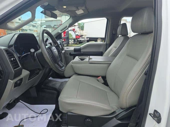 2020 Ford Super Duty F-550 Cab Chassis XL Crew Cab DRW - miniatura 6