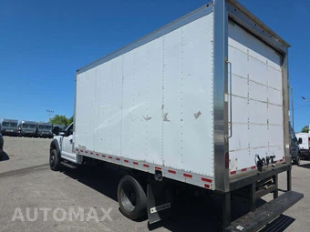 2020 Ford Super Duty F-550 Cab Chassis XL Regular Cab DRW - miniatura 2