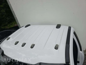 2020 Ford Super Duty F-550 Cab Chassis XL Regular Cab DRW - miniatura 12