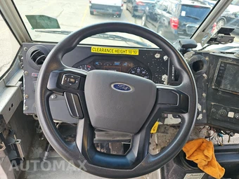 2020 Ford Super Duty F-59 Stripped Chassis DRW - miniatura 10