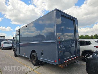 2020 Ford Super Duty F-59 Stripped Chassis DRW - miniatura 6