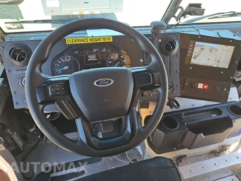 2020 Ford Super Duty F-59 Stripped Chassis DRW - miniatura 10