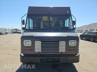2020 Ford Super Duty F-59 Stripped Chassis DRW - miniatura 2