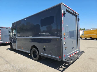 2020 Ford Super Duty F-59 Stripped Chassis DRW - miniatura 6