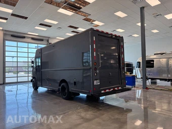 2020 Ford Super Duty F-59 Stripped Chassis DRW - miniatura 3