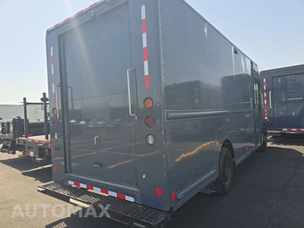 2020 Ford Super Duty F-59 Stripped Chassis DRW - miniatura 4