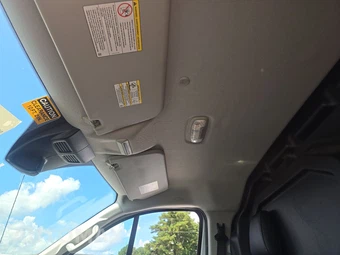 2020 Ford Transit 150 Cargo Van Low Roof 130.0" WB - miniatura 16