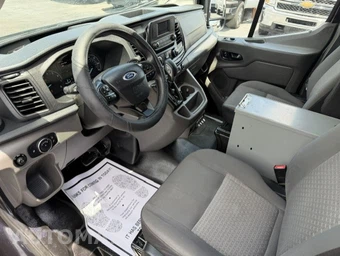 2020 Ford Transit 150 Cargo Van Low Roof 130.0" WB - miniatura 16