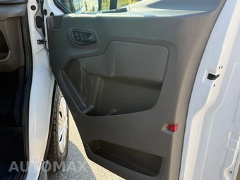 2020 Ford Transit 150 Cargo Van Low Roof 130.0" WB - miniatura 16