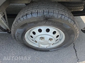 2020 Ford Transit 150 Cargo Van Low Roof 148.0" WB - miniatura 11