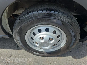 2020 Ford Transit 150 Cargo Van Low Roof 148.0" WB - miniatura 9