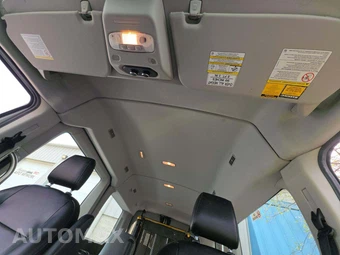 2020 Ford Transit 150 Passenger Van XL Medium Roof 130.0" WB - miniatura 11
